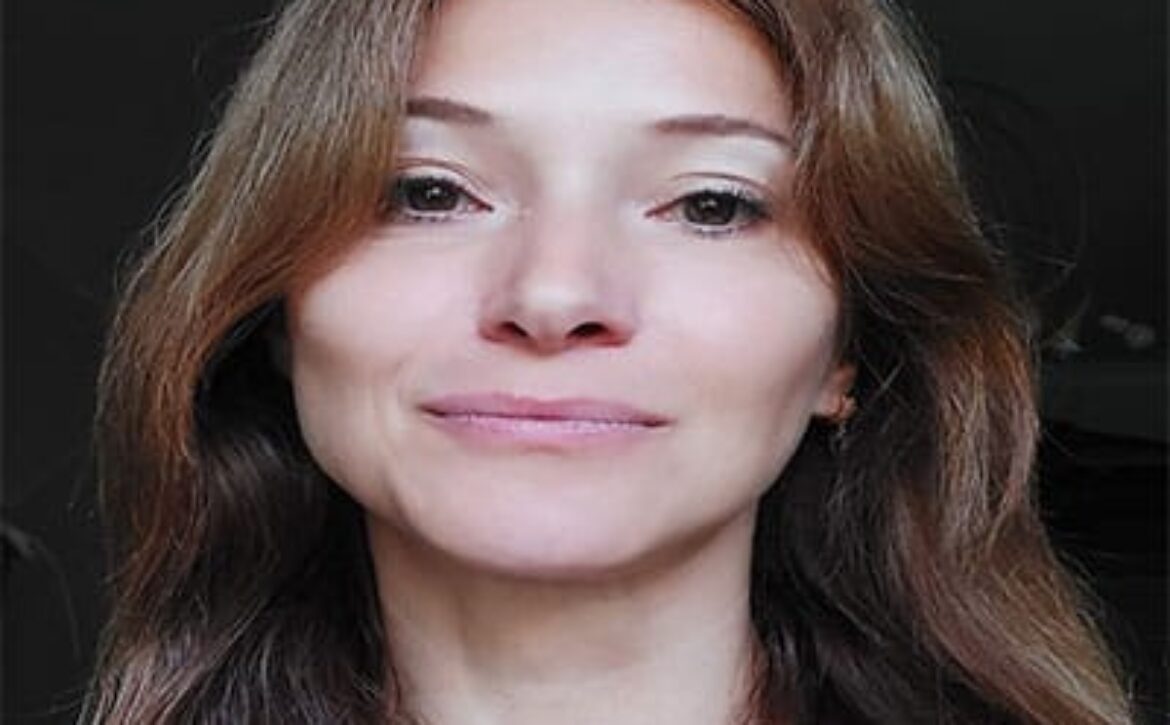 Dr. Claudia Landolfi