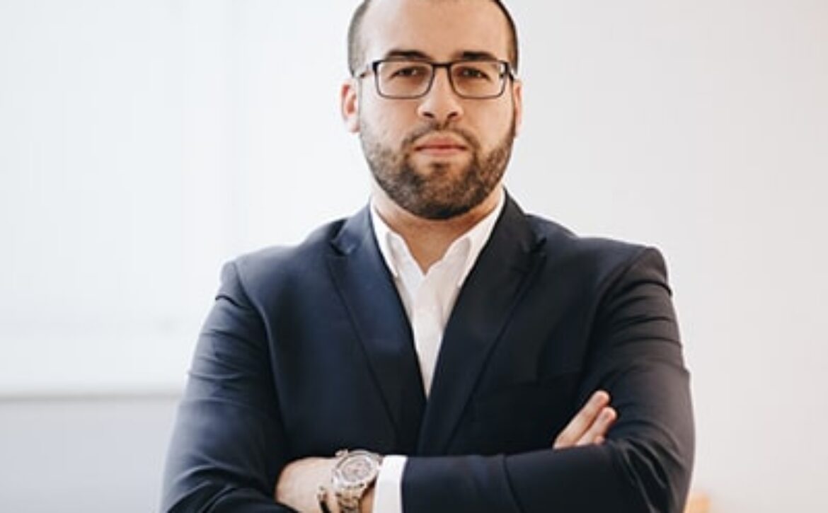 Mr. Lucian Carvalho da Silva