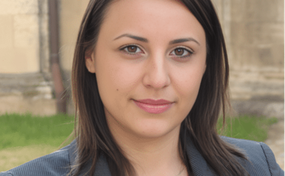 Prof. Dr. Nicoleta-Elena Hegheș